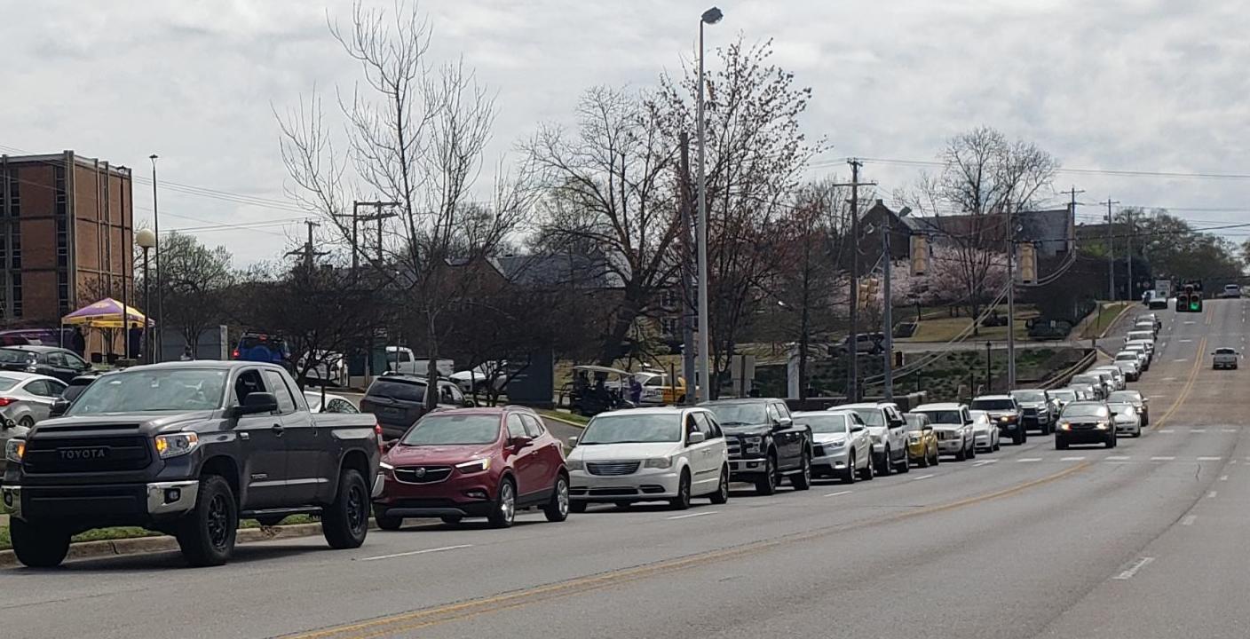 UNA housing students move out